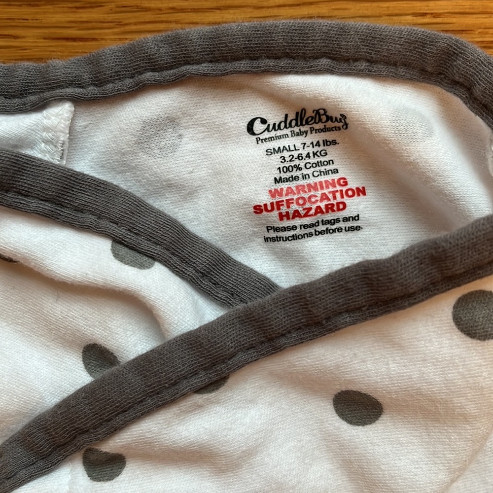 CUDDLE BUG SWADDLE - Picture 6 of 8